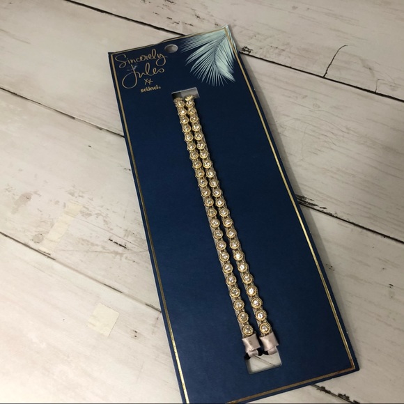 Accessory Bundle. Silver Cuff Bracelet Sunglasses - Picture 8 of 11